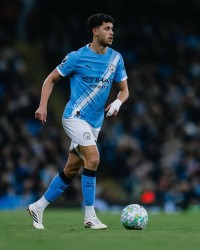 玩法-努内斯vs诺丁汉森林全场数据：8次传中成功0次，关键传球2次