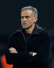 巴黎本赛季联赛首次客场输球，连续39个联赛客场不败纪录告终